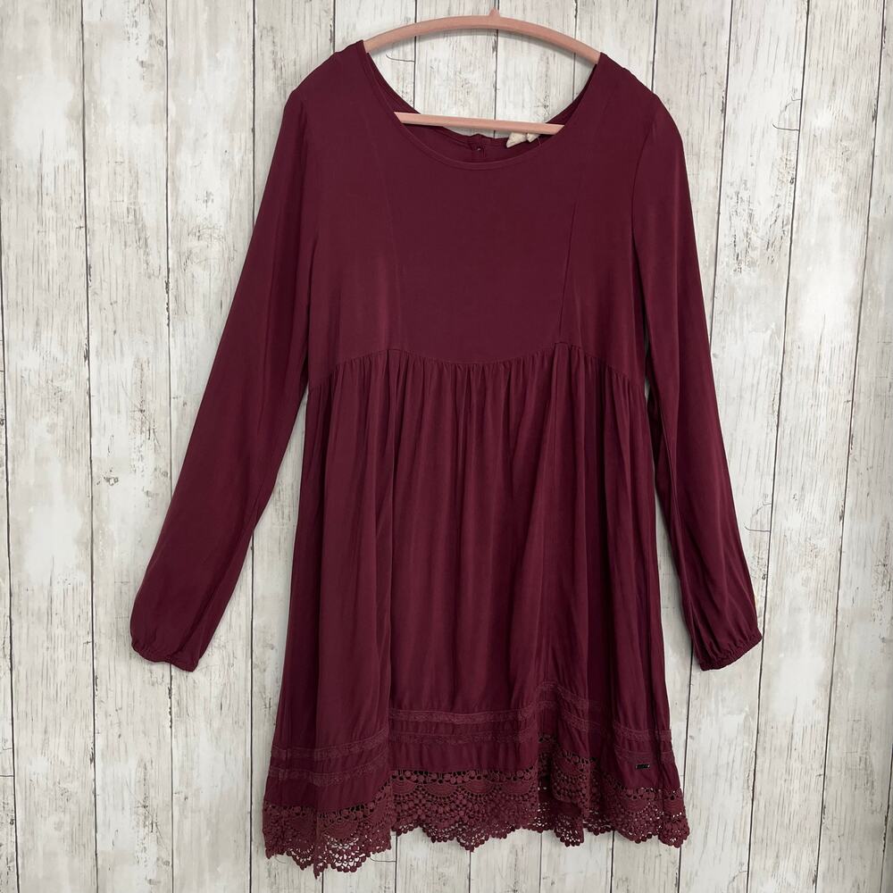 Roxy Traveler Long Sleeve Crochet Lace Pullover Empire Waist Pullover Dress